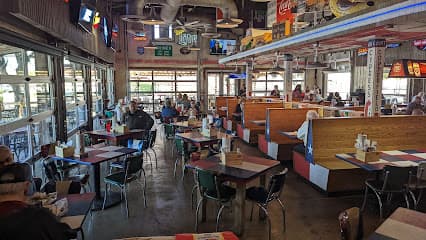 Willie's Grill & Icehouse